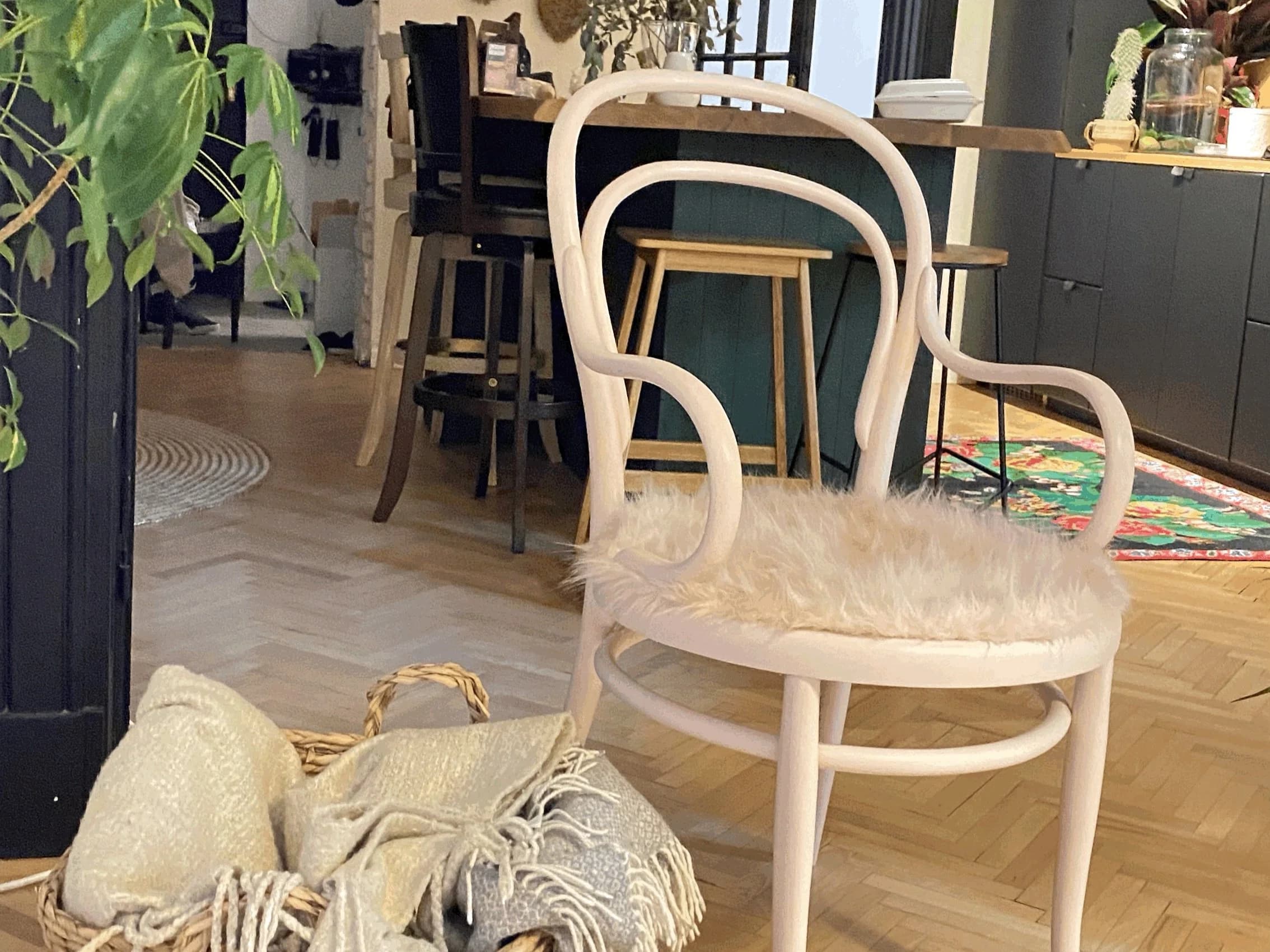 Thonet