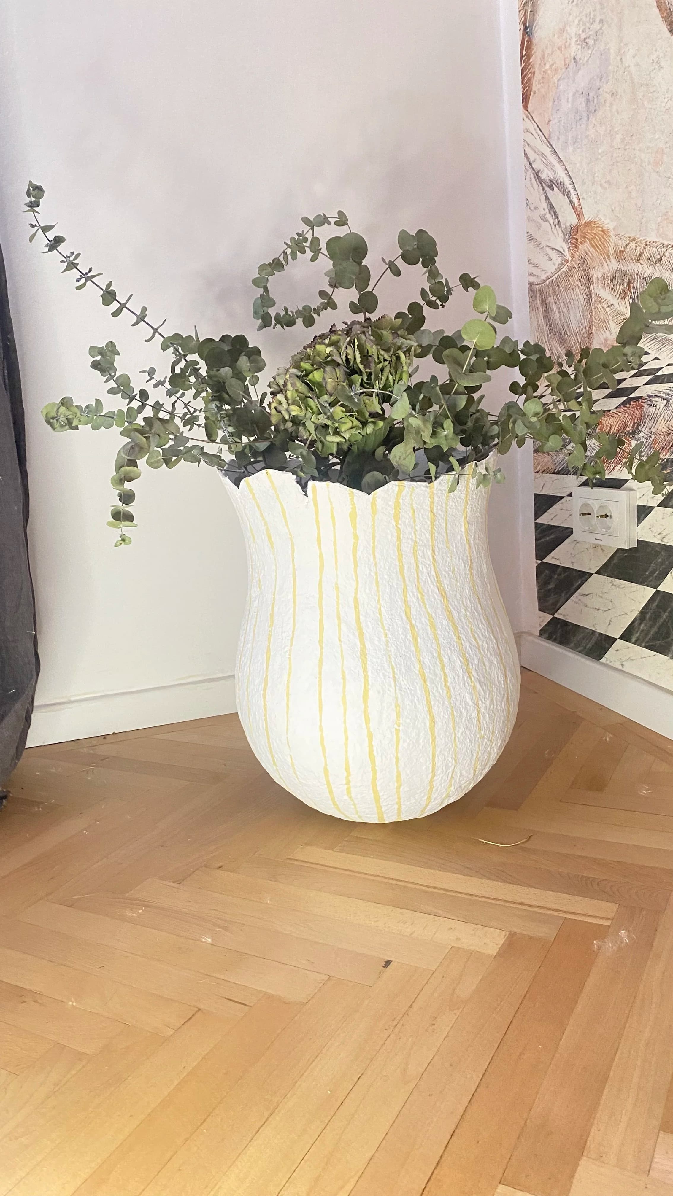 Produse Reciclate Disponibile - Vaza Ecoul Luminii