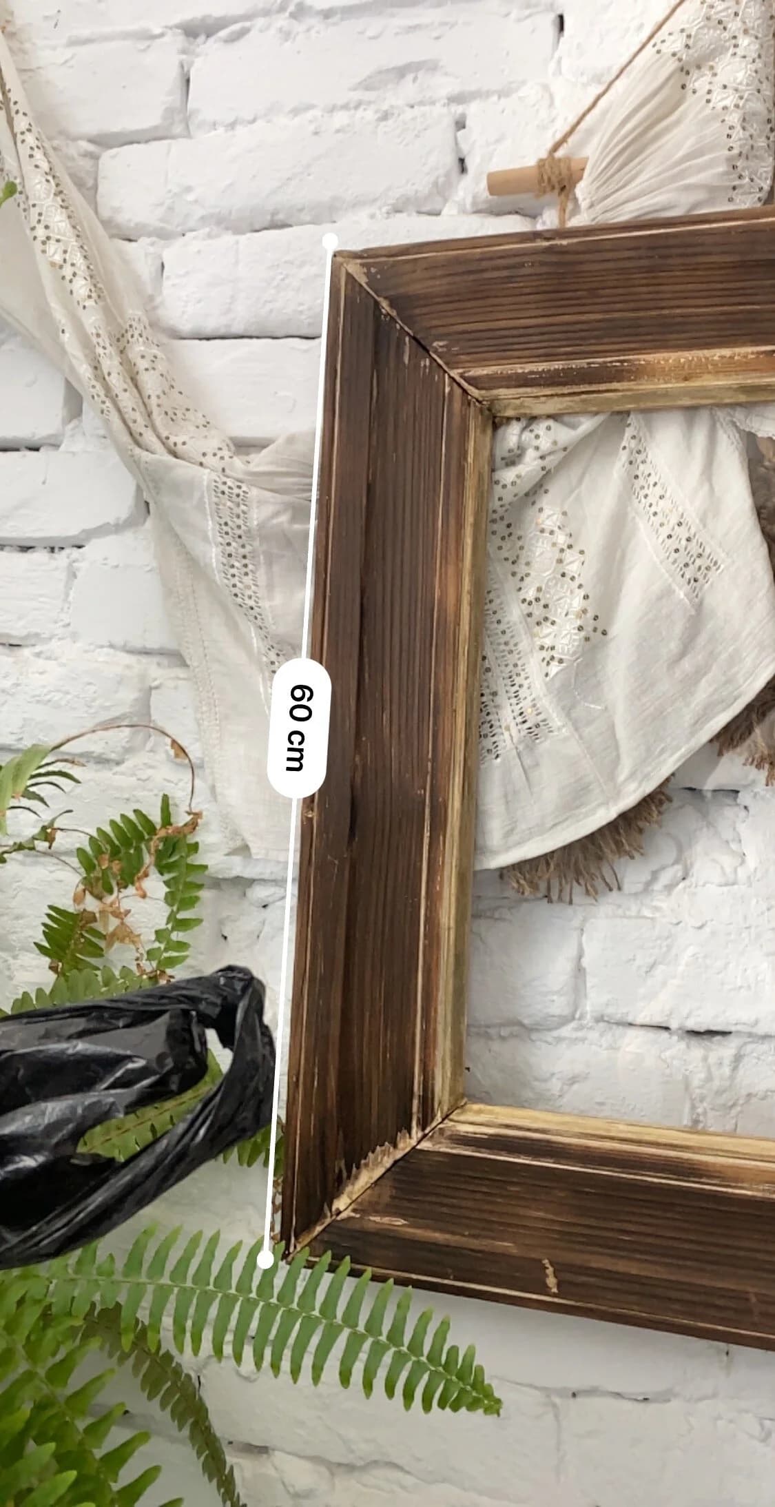Produse Reciclate Disponibile - Ramă Decorativă Obor
