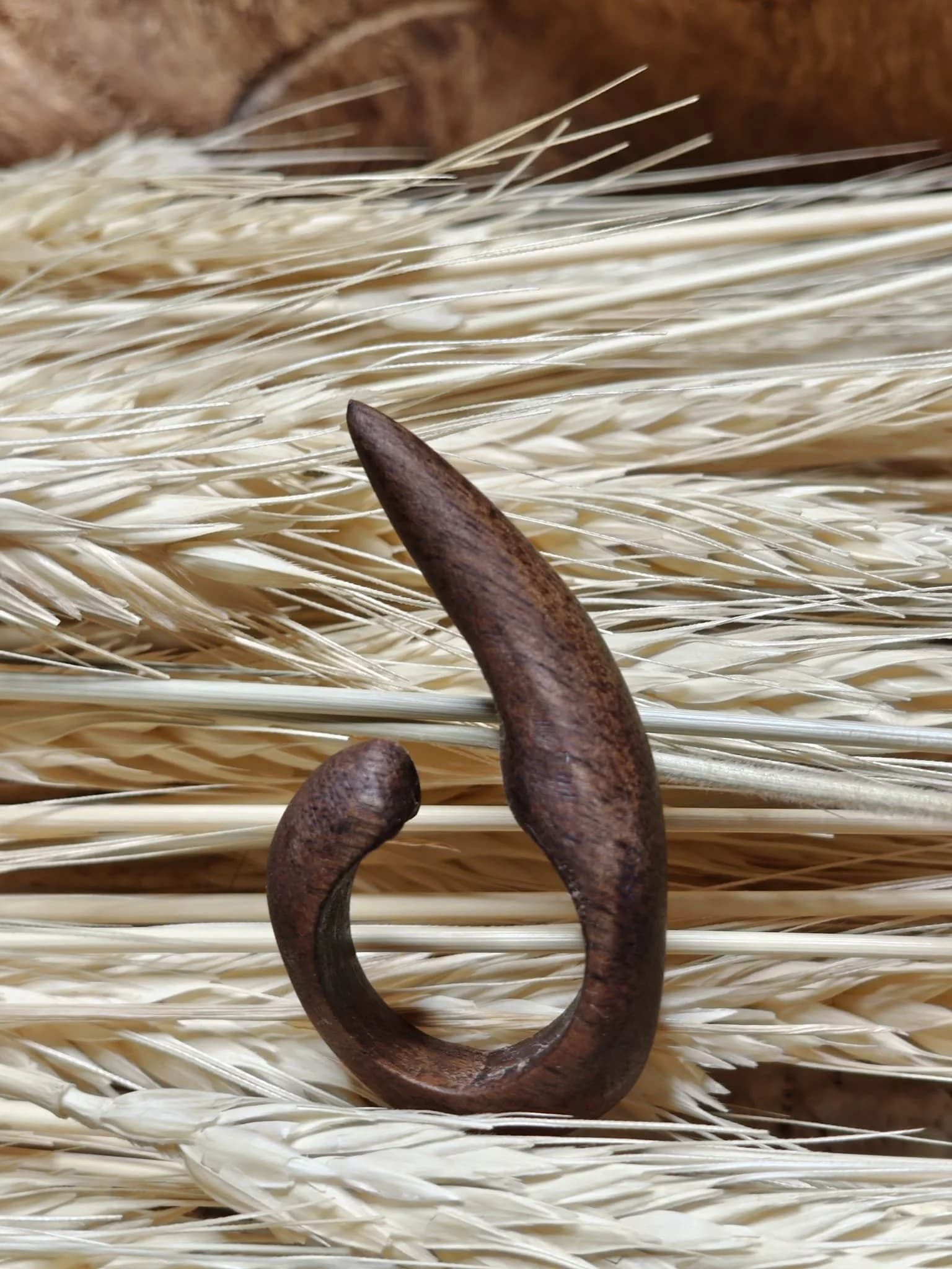 Produse Reciclate Disponibile - inel sculptural nuc - WhatsApp Image 2025-11-06 at 10.54.00.jpeg