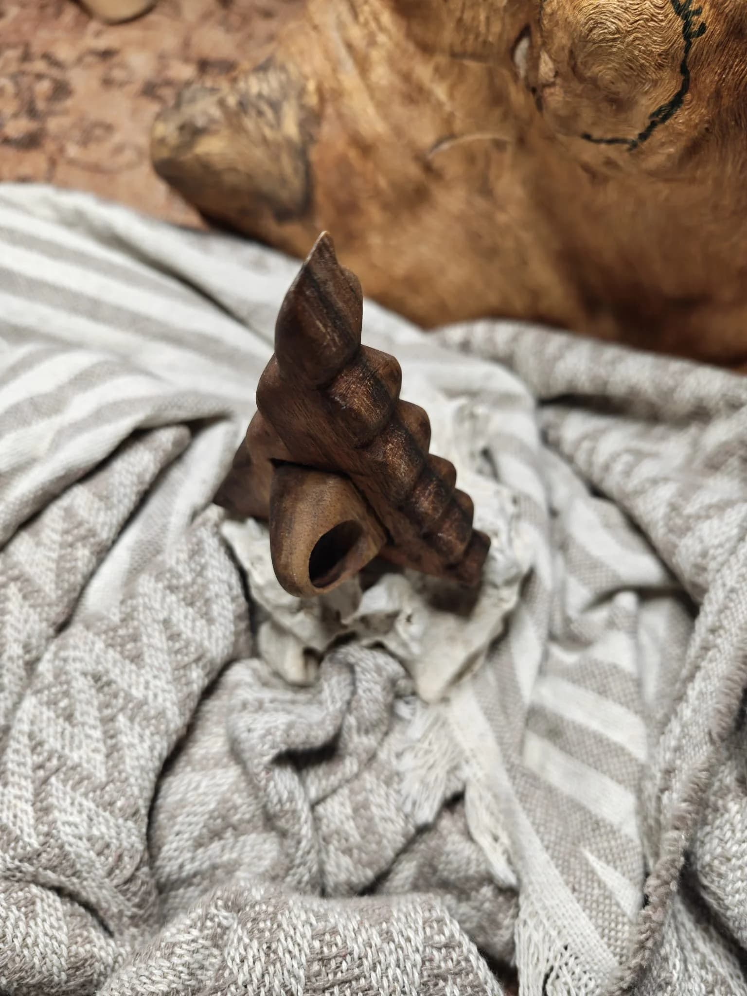 Inel sculptural  nuc