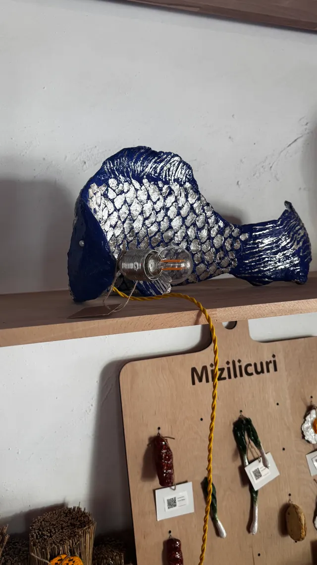Lampa “Peste”